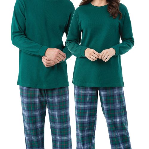 gwm016452 greenblueplaidmatchingpjforhimher main 20190117 1209