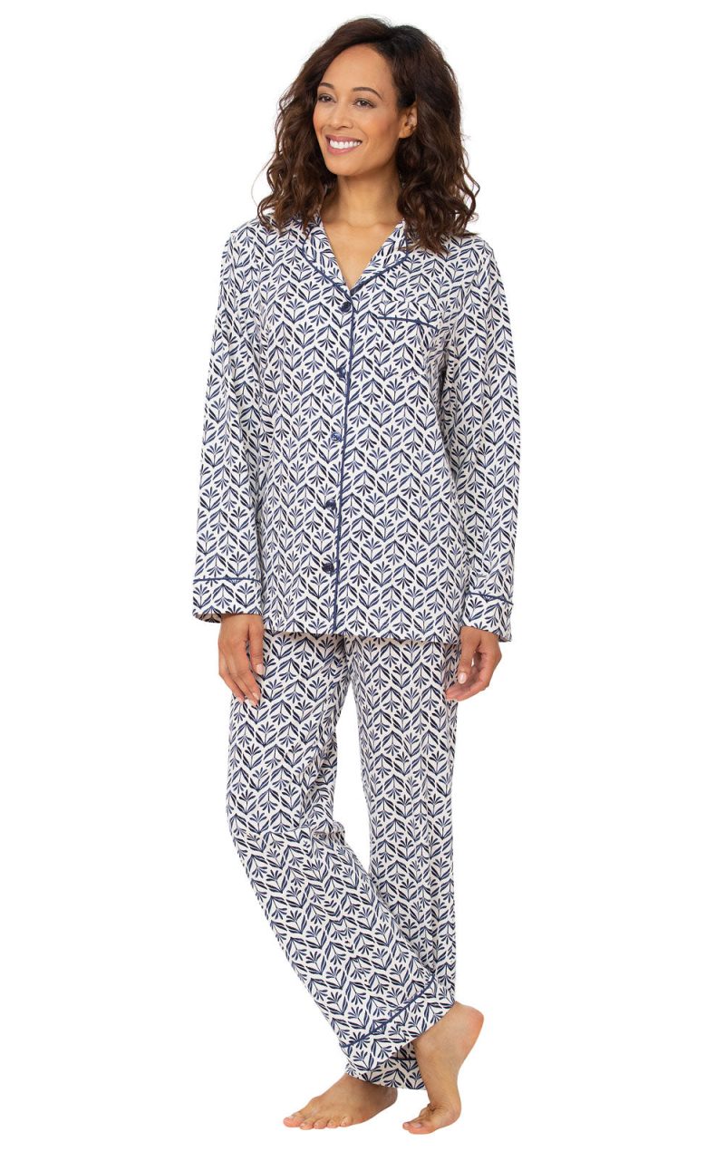 pjg w3261 blueblockprintbuttonfrontpj women main 20200914 1007